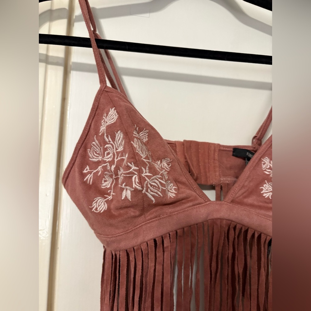 ❤️‍🔥3 for $20❤️‍🔥 Fringe Bralette Top - Picture 5 of 5